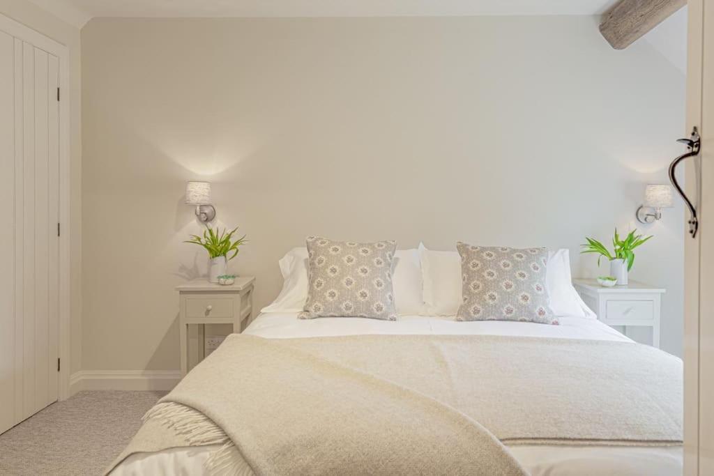 Weston Subedge East Barn Cottage - Refurbished Barn Conversion! מראה חיצוני תמונה