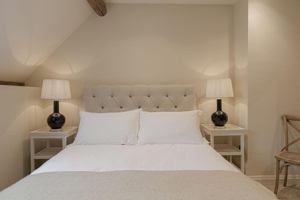Weston Subedge East Barn Cottage - Refurbished Barn Conversion! מראה חיצוני תמונה